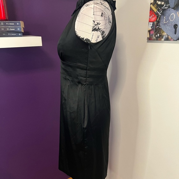 Donna Ricco Petite Sleeveless Little Black Dress - Picture 6 of 10